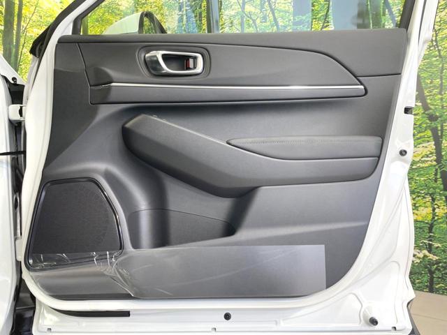 ヴェゼル e:HEV Z 登録済未使用車 衝突軽減 純正9型ナビ 全周囲カメラ ETC アダプティブクルーズ シートヒーター パワーバックドア コーナーセンサー ステアリングヒーター ブラインドスポットモニター(61枚目)