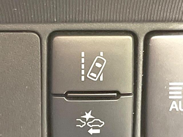 アクア Ｓスタイルブラック　ＳＤナビ　バックカメラ　セーフティセンス　禁煙車　ドラレコ　コーナーセンサー　スマートキー　ＬＥＤヘッド　ビルトインＥＴＣ　オートハイビーム　オートライト　オートエアコン　Ｂｌｕｅｔｏｏｔｈ　フルセグ（34枚目）