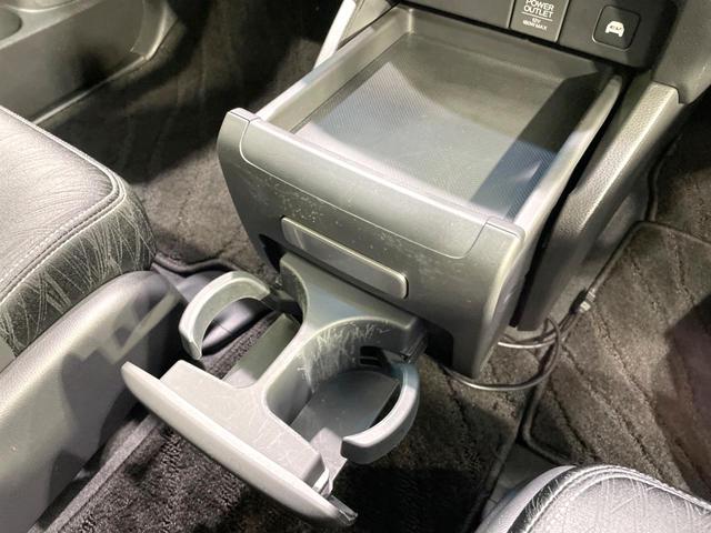 オデッセイハイブリッド ハイブリッドアブソルート・ホンダセンシング 禁煙車 両側電動ドア SDナビ 後席モニター バックカメラ 衝突軽減 アダプティブクルーズ ハーフレザーシート パワーシート ドラレコ コーナーセンサー スマートキー LEDヘッド ビルトインETC(64枚目)