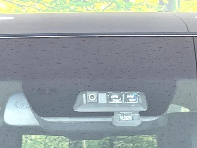 デリカD:5 P 禁煙車 4WD 純正10型ナビ 両側電動ドア 全周囲カメラ 衝突軽減 ドラレコ ビルトインETC レーダークルーズ コーナーセンサー シートヒーター パワーシート LEDヘッドライト オートハイビーム(6枚目)