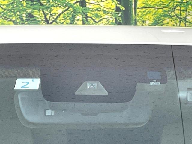 ランドクルーザープラド ＴＸ　Ｌパッケージ　禁煙車　７人乗り　サンルーフ　革シート　４ＷＤ　純正ナビ　バックカメラ　ドラレコ　ＥＴＣ　セーフティセンス　レーダークルーズ　シートエアコン　パワーシート　コーナーセンサー　ＬＥＤヘッド　フルセグＴＶ（6枚目）