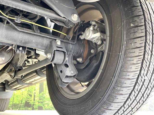 ランドクルーザープラド ＴＸ　Ｌパッケージ　禁煙車　７人乗り　サンルーフ　革シート　４ＷＤ　純正ナビ　バックカメラ　ドラレコ　ＥＴＣ　セーフティセンス　レーダークルーズ　シートエアコン　パワーシート　コーナーセンサー　ＬＥＤヘッド　フルセグＴＶ（22枚目）