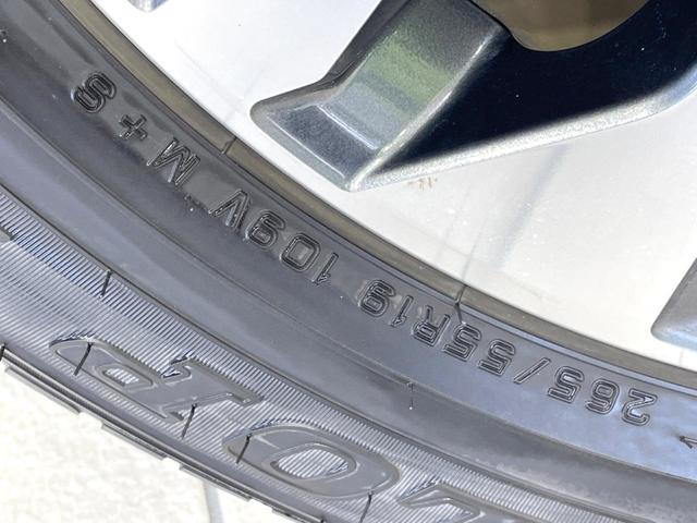 ランドクルーザープラド ＴＸ　Ｌパッケージ　禁煙車　７人乗り　サンルーフ　革シート　４ＷＤ　純正ナビ　バックカメラ　ドラレコ　ＥＴＣ　セーフティセンス　レーダークルーズ　シートエアコン　パワーシート　コーナーセンサー　ＬＥＤヘッド　フルセグＴＶ（26枚目）