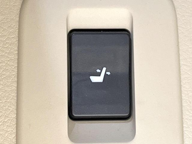 ランドクルーザープラド ＴＸ　Ｌパッケージ　禁煙車　７人乗り　サンルーフ　革シート　４ＷＤ　純正ナビ　バックカメラ　ドラレコ　ＥＴＣ　セーフティセンス　レーダークルーズ　シートエアコン　パワーシート　コーナーセンサー　ＬＥＤヘッド　フルセグＴＶ（45枚目）