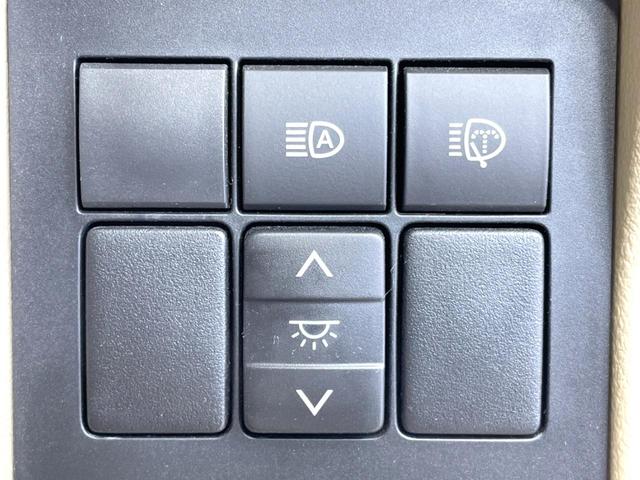 ランドクルーザープラド ＴＸ　Ｌパッケージ　禁煙車　７人乗り　サンルーフ　革シート　４ＷＤ　純正ナビ　バックカメラ　ドラレコ　ＥＴＣ　セーフティセンス　レーダークルーズ　シートエアコン　パワーシート　コーナーセンサー　ＬＥＤヘッド　フルセグＴＶ（49枚目）