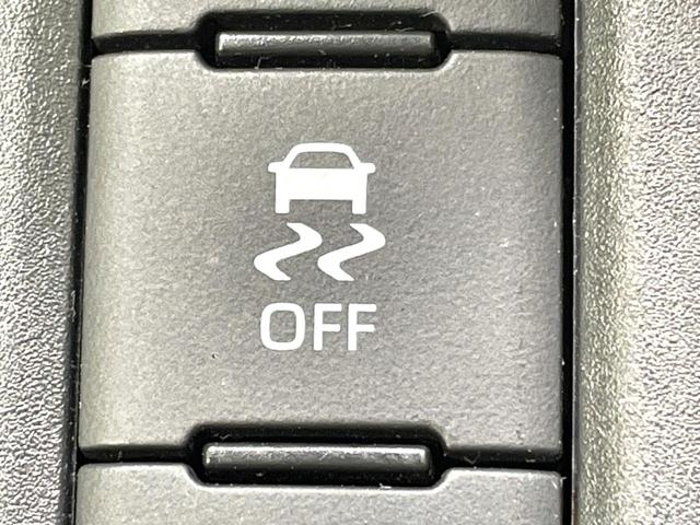 ヤリスクロス ハイブリッドX 禁煙車 純正ナビ バックカメラ セーフティセンス ETC レーダークルーズ コーナーセンサー スマートキー オートハイビーム 車線逸脱警報 オートライト オートエアコン Bluetooth再生(41枚目)