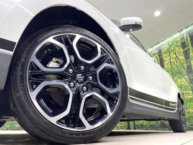【純正17インチアルミホイール】外観にマッチした純正アルミホイールを装着しております。各種社外アルミホイールや、スタッドレスタイヤも取扱いしております。是非ご相談ください♪