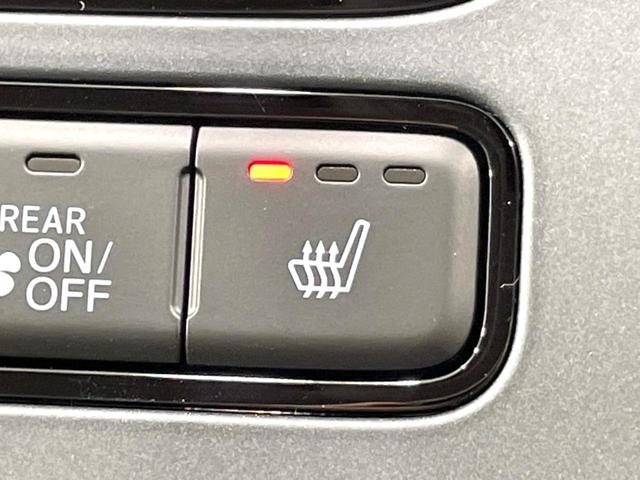 フリード クロスター 登録済未使用車 両側電動ドア 衝突軽減 レーダークルーズ コーナーセンサー シートヒーター ブラインドスポットモニター LEDヘッド オートライト オートエアコン 電動パーキングブレーキ スマートキー(6枚目)