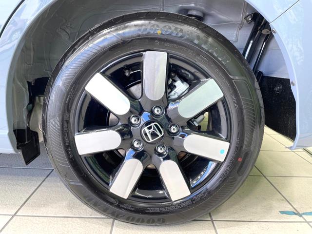 フリード エアー EX 登録済未使用車 両側電動ドア ホンダセンシング レーダークルーズ ハーフレザーシート コーナーセンサー シートヒーター スマートキー LEDヘッドライト ブラインドスポットモニター オートハイビーム(24枚目)