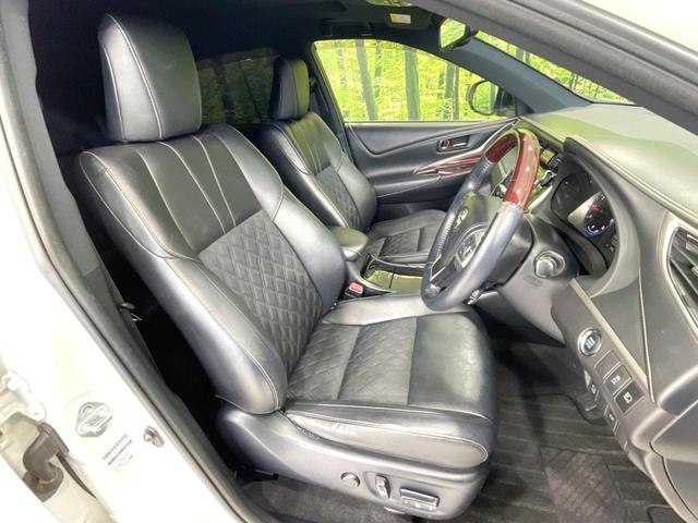 ハリアー プレミアム　アドバンスドパッケージ　禁煙車　サンルーフ　純正８型ナビ　全周囲カメラ　ＪＢＬサウンド　衝突軽減　ＥＴＣ　レーダークルーズ　コーナーセンサー　電動リアゲート　ハーフレザーシート　パワーシート　スマートキー　ＬＥＤヘッドライト（8枚目）