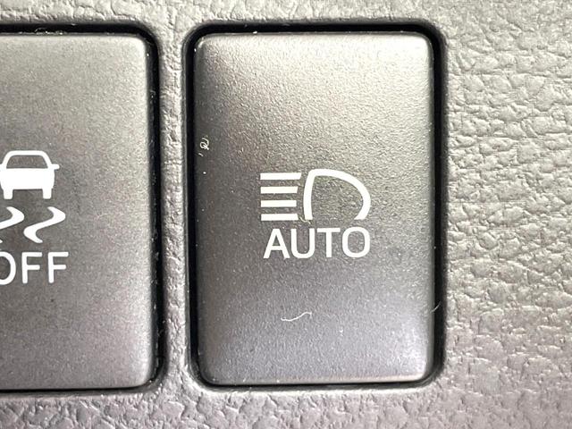 ハリアー プレミアム　アドバンスドパッケージ　禁煙車　サンルーフ　純正８型ナビ　全周囲カメラ　ＪＢＬサウンド　衝突軽減　ＥＴＣ　レーダークルーズ　コーナーセンサー　電動リアゲート　ハーフレザーシート　パワーシート　スマートキー　ＬＥＤヘッドライト（34枚目）