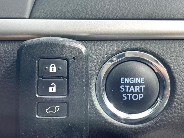 ハリアー プレミアム　アドバンスドパッケージ　禁煙車　サンルーフ　純正８型ナビ　全周囲カメラ　ＪＢＬサウンド　衝突軽減　ＥＴＣ　レーダークルーズ　コーナーセンサー　電動リアゲート　ハーフレザーシート　パワーシート　スマートキー　ＬＥＤヘッドライト（39枚目）