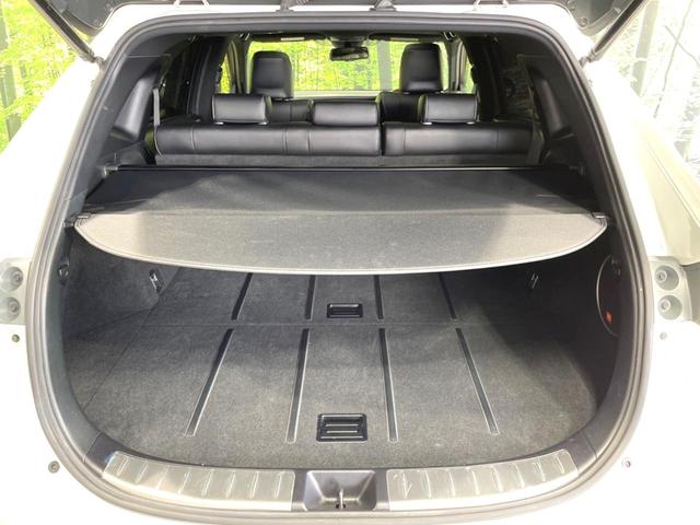 ハリアー プレミアム　アドバンスドパッケージ　禁煙車　サンルーフ　純正８型ナビ　全周囲カメラ　ＪＢＬサウンド　衝突軽減　ＥＴＣ　レーダークルーズ　コーナーセンサー　電動リアゲート　ハーフレザーシート　パワーシート　スマートキー　ＬＥＤヘッドライト（63枚目）