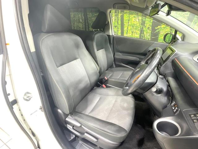 シエンタ ファンベースG 禁煙車 両側電動ドア 衝突軽減 純正ナビ 全周囲カメラ ドラレコ ETC コーナーセンサー 車線逸脱警報 LEDヘッド オートライト オートエアコン スマートキー LEDフォグ フルセグ(8枚目)