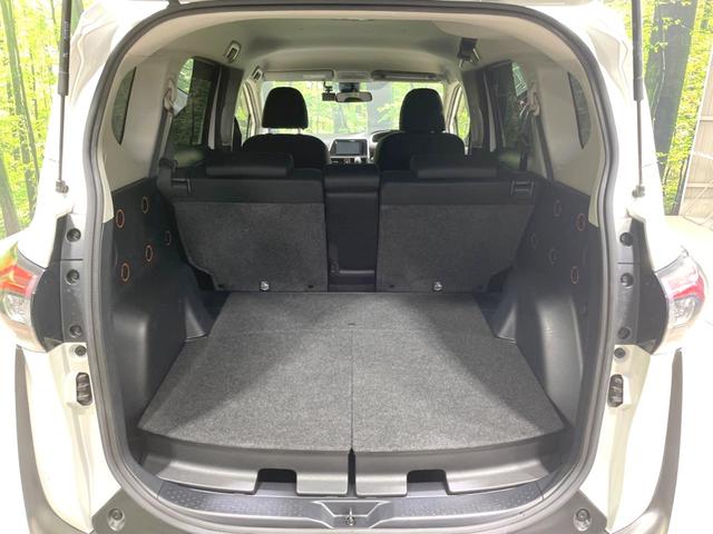 シエンタ ファンベースG 禁煙車 両側電動ドア 衝突軽減 純正ナビ 全周囲カメラ ドラレコ ETC コーナーセンサー 車線逸脱警報 LEDヘッド オートライト オートエアコン スマートキー LEDフォグ フルセグ(10枚目)