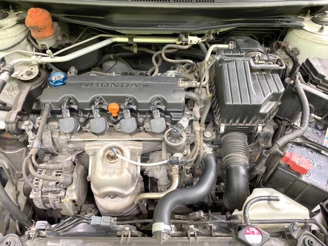 ストリーム RSZ 禁煙車 純正ナビ バックカメラ ETC HIDヘッド フロントフォグ オートライト オートエアコン 純正17インチアルミ CD DVD再生 パドルシフト ステアリングスイッチ プライバシーガラス(19枚目)