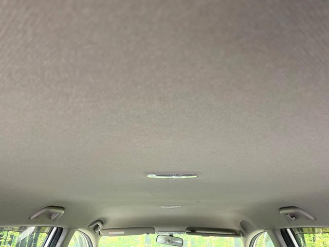 ストリーム RSZ 禁煙車 純正ナビ バックカメラ ETC HIDヘッド フロントフォグ オートライト オートエアコン 純正17インチアルミ CD DVD再生 パドルシフト ステアリングスイッチ プライバシーガラス(47枚目)