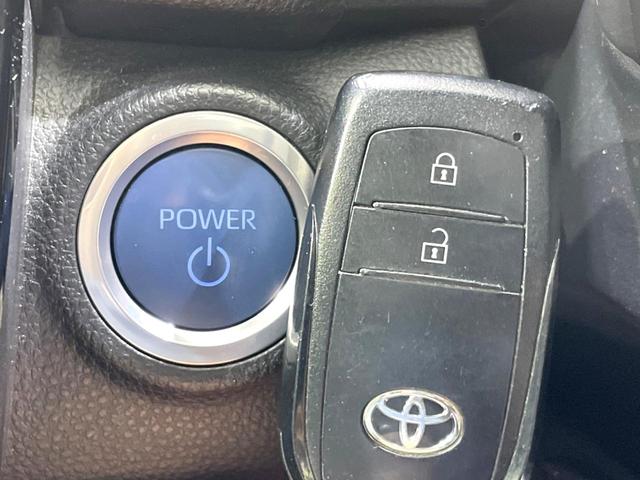 アクア X 純正ナビ バックカメラ トヨタセーフティセンス レーダークルーズ 禁煙車 スマートキー LEDヘッド ビルトインETC オートハイビーム 車線逸脱警報 オートライト オートエアコン Bluetooth(7枚目)