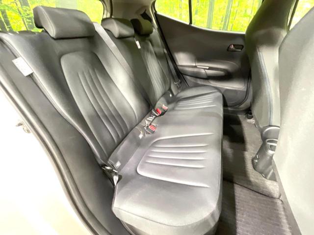 アクア X 純正ナビ バックカメラ トヨタセーフティセンス レーダークルーズ 禁煙車 スマートキー LEDヘッド ビルトインETC オートハイビーム 車線逸脱警報 オートライト オートエアコン Bluetooth(9枚目)