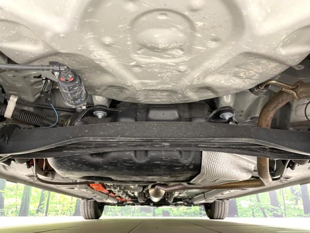 アクア X 純正ナビ バックカメラ トヨタセーフティセンス レーダークルーズ 禁煙車 スマートキー LEDヘッド ビルトインETC オートハイビーム 車線逸脱警報 オートライト オートエアコン Bluetooth(19枚目)