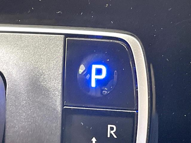 アクア X 純正ナビ バックカメラ トヨタセーフティセンス レーダークルーズ 禁煙車 スマートキー LEDヘッド ビルトインETC オートハイビーム 車線逸脱警報 オートライト オートエアコン Bluetooth(32枚目)