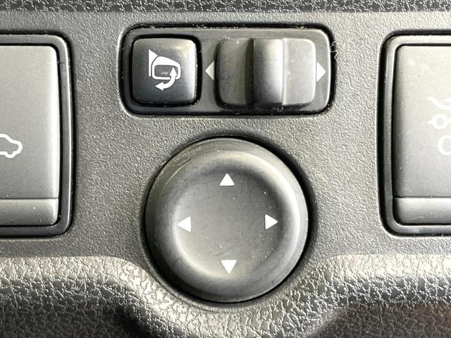 ノート e-パワー X 純正SDナビ 全周囲カメラ 衝突被害軽減システム 禁煙車 ドラレコ コーナーセンサー スマートキー LEDヘッド ETC 車線逸脱警報 オートライト オートエアコン Bluetooth CD(39枚目)