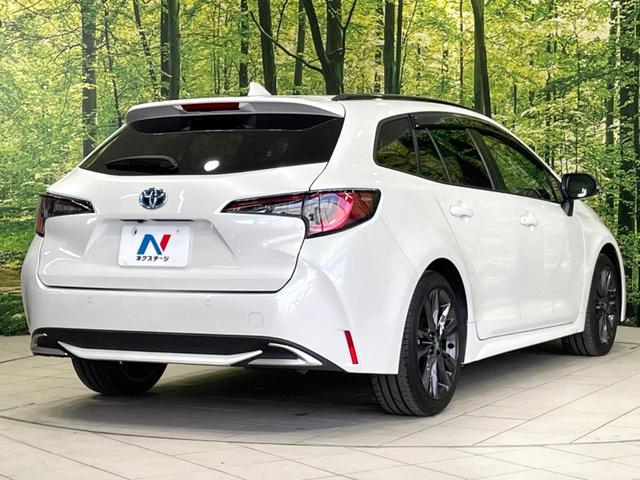 カローラツーリング ハイブリッド　ダブルバイビー　バックカメラ　衝突被害軽減システム　レーダークルーズ　禁煙車　ハーフレザーシート　コーナーセンサー　スマートキー　ＬＥＤヘッド　ＥＴＣ２．０　オートハイビーム　車線逸脱警報　オートライト（17枚目）