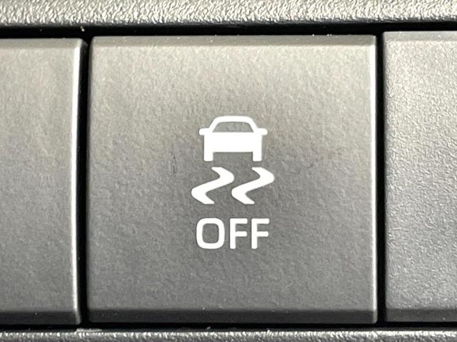 カローラツーリング ハイブリッド　ダブルバイビー　バックカメラ　衝突被害軽減システム　レーダークルーズ　禁煙車　ハーフレザーシート　コーナーセンサー　スマートキー　ＬＥＤヘッド　ＥＴＣ２．０　オートハイビーム　車線逸脱警報　オートライト（40枚目）