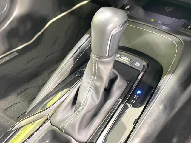 カローラツーリング ハイブリッド　ダブルバイビー　バックカメラ　衝突被害軽減システム　レーダークルーズ　禁煙車　ハーフレザーシート　コーナーセンサー　スマートキー　ＬＥＤヘッド　ＥＴＣ２．０　オートハイビーム　車線逸脱警報　オートライト（51枚目）