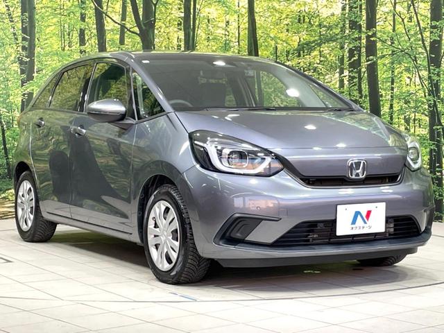 フィット ホーム　純正ＳＤナビ　バックカメラ　衝突被害軽減システム　レーダークルーズ　禁煙車　ハーフレザーシート　ドラレコ　コーナーセンサー　スマートキー　ＬＥＤヘッド　ビルトインＥＴＣ　オートハイビーム（16枚目）