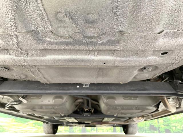 フィット ホーム　純正ＳＤナビ　バックカメラ　衝突被害軽減システム　レーダークルーズ　禁煙車　ハーフレザーシート　ドラレコ　コーナーセンサー　スマートキー　ＬＥＤヘッド　ビルトインＥＴＣ　オートハイビーム（19枚目）