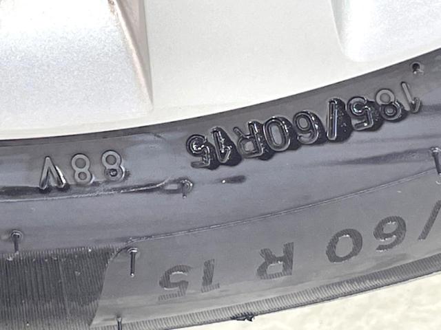 フィット ホーム　純正ＳＤナビ　バックカメラ　衝突被害軽減システム　レーダークルーズ　禁煙車　ハーフレザーシート　ドラレコ　コーナーセンサー　スマートキー　ＬＥＤヘッド　ビルトインＥＴＣ　オートハイビーム（25枚目）