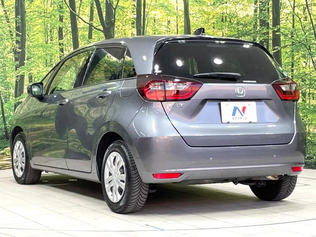 フィット ホーム　純正ＳＤナビ　バックカメラ　衝突被害軽減システム　レーダークルーズ　禁煙車　ハーフレザーシート　ドラレコ　コーナーセンサー　スマートキー　ＬＥＤヘッド　ビルトインＥＴＣ　オートハイビーム（29枚目）