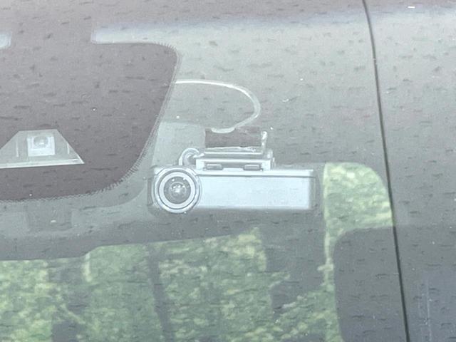 セレナ ハイウェイスター　Ｖセレ＋セーフティＩＩ　ＳＨＶ　禁煙車　両側電動ドア　衝突軽減　ＳＤナビ　全周囲カメラ　ドラレコ　ＥＴＣ　クルコン　コーナーセンサー　車線逸脱警報　ＨＩＤヘッド　オートライト　オートエアコン　アイドリングストップ　フロントフォグ（7枚目）