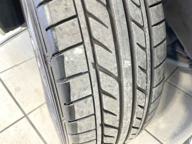 セレナ ハイウェイスター　Ｖセレ＋セーフティＩＩ　ＳＨＶ　禁煙車　両側電動ドア　衝突軽減　ＳＤナビ　全周囲カメラ　ドラレコ　ＥＴＣ　クルコン　コーナーセンサー　車線逸脱警報　ＨＩＤヘッド　オートライト　オートエアコン　アイドリングストップ　フロントフォグ（24枚目）