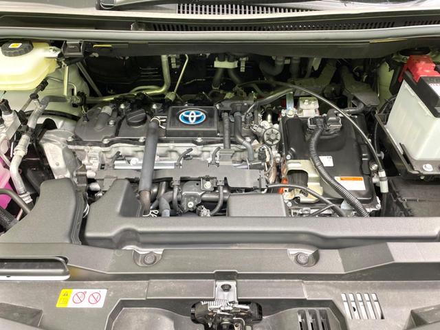 ノア ハイブリッドＳ－Ｚ　禁煙車　後席モニター　両側電動ドア　衝突軽減　純正１０．５型ディスプレイ　バックカメラ　ＥＴＣ　レーダークルーズ　コーナーセンサー　シートヒーター　車線逸脱警報　ＬＥＤヘッド　オートライト　フルセグ（19枚目）