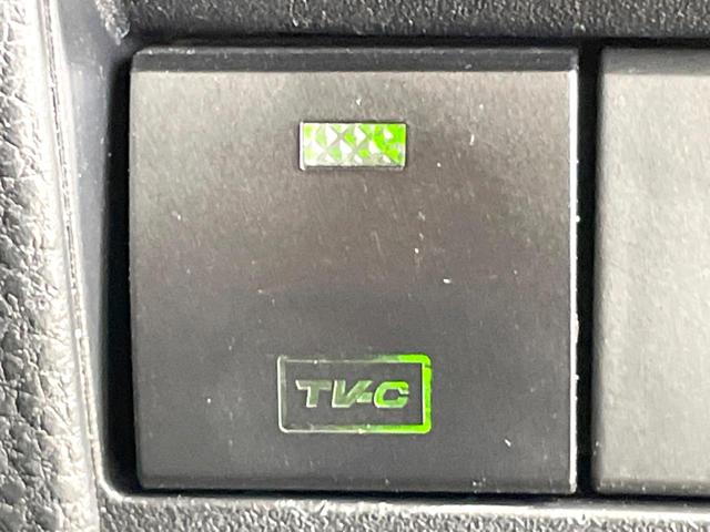 ノア ハイブリッドＳ－Ｚ　禁煙車　後席モニター　両側電動ドア　衝突軽減　純正１０．５型ディスプレイ　バックカメラ　ＥＴＣ　レーダークルーズ　コーナーセンサー　シートヒーター　車線逸脱警報　ＬＥＤヘッド　オートライト　フルセグ（38枚目）