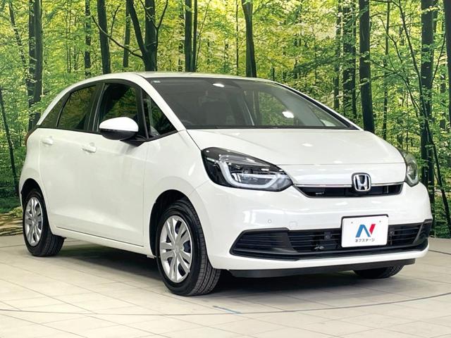 フィット ホーム 純正8型ナビ バックカメラ ホンダセンシング レーダークルーズ 禁煙車 コーナーセンサー スマートキー LEDヘッドライト オートハイビーム 車線逸脱警報 オートエアコン Bluetooth フルセグ(16枚目)