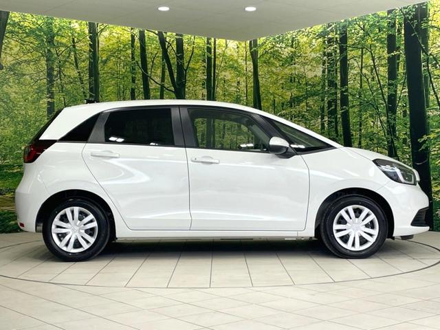 フィット ホーム 純正8型ナビ バックカメラ ホンダセンシング レーダークルーズ 禁煙車 コーナーセンサー スマートキー LEDヘッドライト オートハイビーム 車線逸脱警報 オートエアコン Bluetooth フルセグ(31枚目)