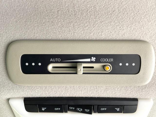 セレナ ハイウェイスター 両側電動ドア 純正9インチナビ 後席モニター バックカメラ エマージェンシーブレーキ 禁煙車 コーナーセンサー スマートキー LEDヘッド ビルトインETC クルコン オートハイビーム 車線逸脱警報(45枚目)