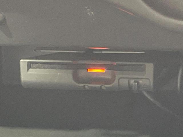 ノート e-パワー X 純正SDナビ 全周囲カメラ エマージェンシーブレーキ 禁煙車 ドラレコ スマートキー ETC 車線逸脱警報 オートライト オートエアコン Bluetooth インテリジェントルームミラー フルセグ(7枚目)