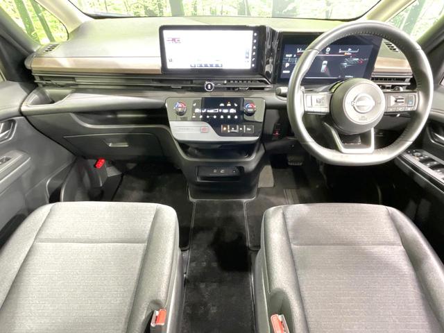 セレナ ハイウェイスターV 禁煙車 後席モニター 純正12型ナビ 両側電動ドア 全周囲カメラ 衝突軽減 プロパイロット ドラレコ ビルトインETC コーナーセンサー スマートキー シートヒーター LEDヘッド オートハイビーム(2枚目)