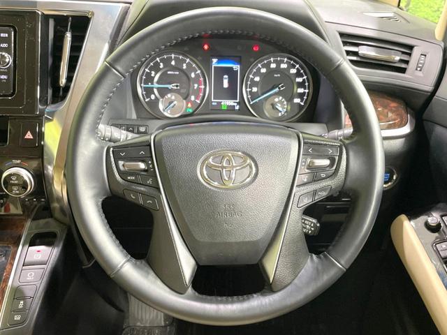 アルファード ２．５Ｘ　禁煙車　純正ナビ　バックカメラ　両側電動ドア　セーフティセンス　ドラレコ　ＥＴＣ２．０　フルセグ　デジタルインナーミラー　レーダークルーズ　コーナーセンサー　スマートキー　ＬＥＤヘッド　オートライト（12枚目）
