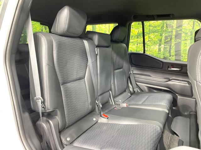 ランドクルーザー250 VX 禁煙車 7人乗り サンルーフ 4WD 全周囲カメラ セーフティセンス レーダークルーズ 12型ディスプレイオーディオ ETC フルセグ 電動リアゲート レザーシート シートエアコン パワーシート(9枚目)