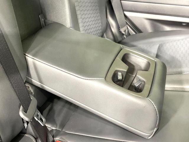 ランドクルーザー250 VX 禁煙車 7人乗り サンルーフ 4WD 全周囲カメラ セーフティセンス レーダークルーズ 12型ディスプレイオーディオ ETC フルセグ 電動リアゲート レザーシート シートエアコン パワーシート(70枚目)