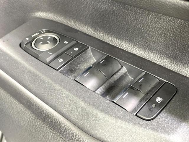 ランドクルーザー250 VX 禁煙車 7人乗り サンルーフ 4WD 全周囲カメラ セーフティセンス レーダークルーズ 12型ディスプレイオーディオ ETC フルセグ 電動リアゲート レザーシート シートエアコン パワーシート(80枚目)