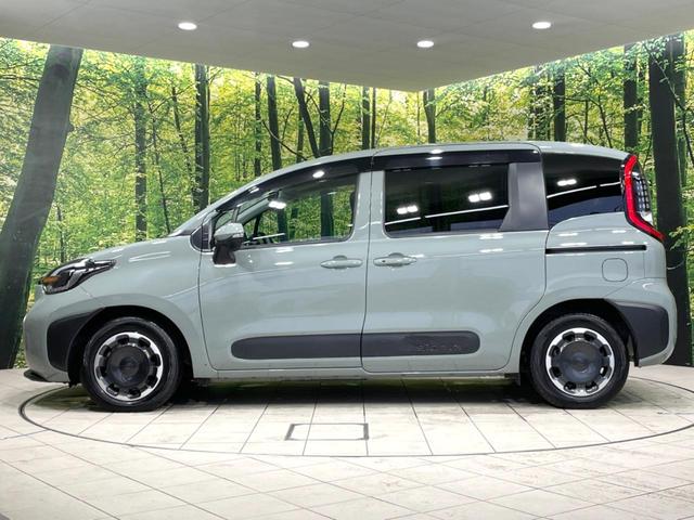 シエンタ ハイブリッドZ 純正10型ナビ 両側電動ドア バックカメラ セーフティセンス ドラレコ ETC2.0 フルセグ レーダークルーズ 禁煙車 コーナーセンサー スマートキー シートヒーター LEDヘッド オートハイビーム(30枚目)