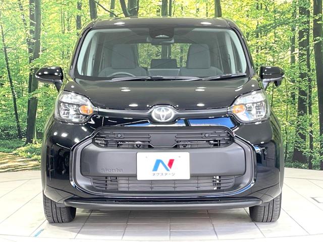 シエンタ ハイブリッドX 登録済未使用車 電動スライドドア セーフティセンス レーダークルーズ シートヒーター コーナーセンサー スマートキー LEDヘッド オートハイビーム オートライト オートエアコン 充電用USB端子(15枚目)