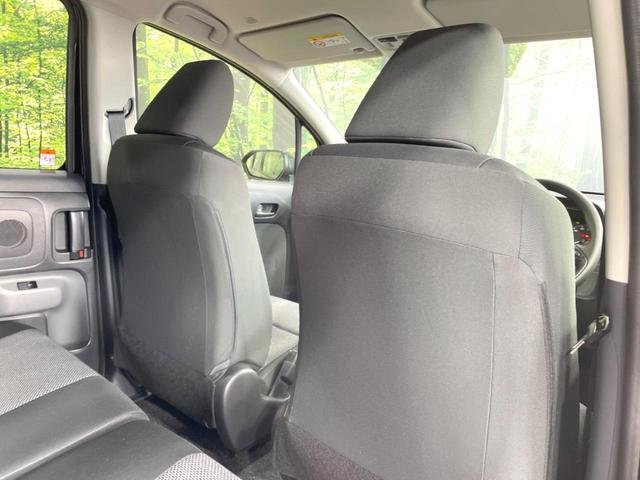 シエンタ ハイブリッドX 登録済未使用車 電動スライドドア セーフティセンス レーダークルーズ シートヒーター コーナーセンサー スマートキー LEDヘッド オートハイビーム オートライト オートエアコン 充電用USB端子(50枚目)