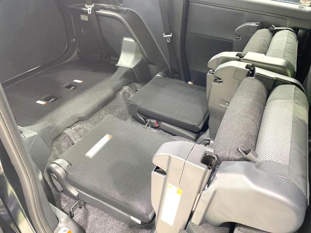 シエンタ ハイブリッドX 登録済未使用車 電動スライドドア セーフティセンス レーダークルーズ シートヒーター コーナーセンサー スマートキー LEDヘッド オートハイビーム オートライト オートエアコン 充電用USB端子(51枚目)